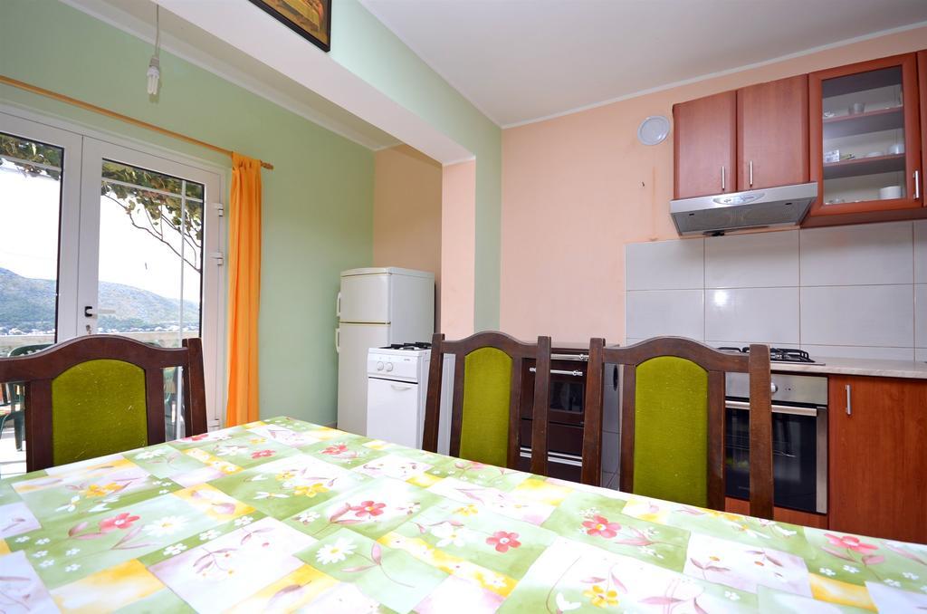 Apartment Kata Grebastica Bagian luar foto