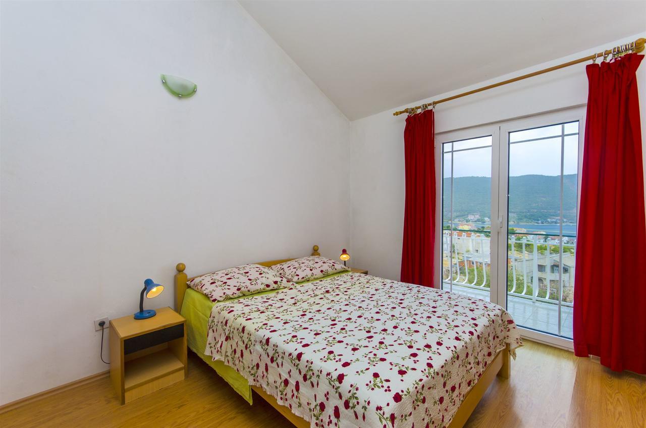 Apartment Kata Grebastica Bagian luar foto